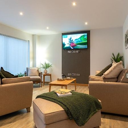 Cropton Lodge At Galtres Retreat Pickering Esterno foto